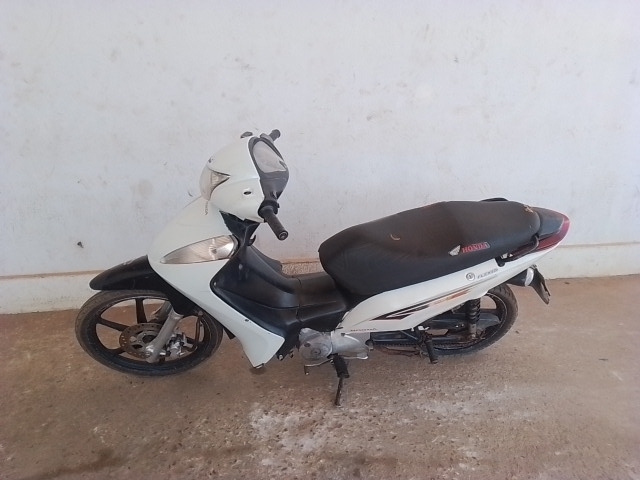 Honda Biz 125 EX 2014/2015 – Funcionando