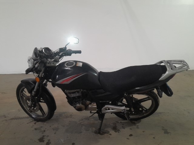 SUZUKI GSR125 2015/2016 - Funcionando