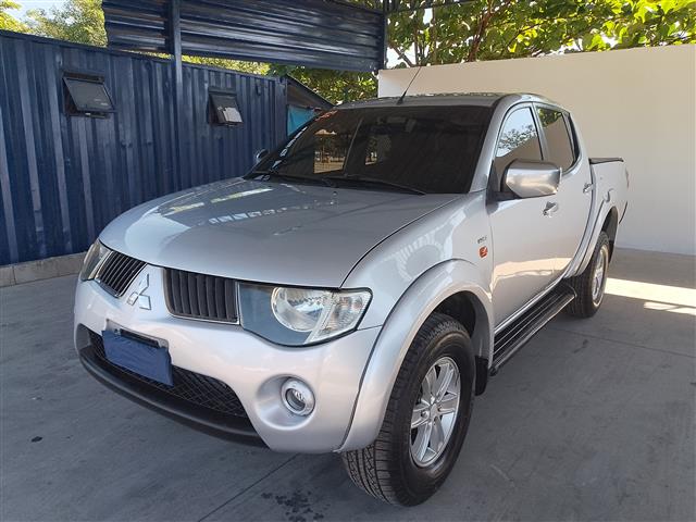 Mitsubishi L200 Triton 3.2 Diesel 4x4 Automática 2009/2010 – Funcionando