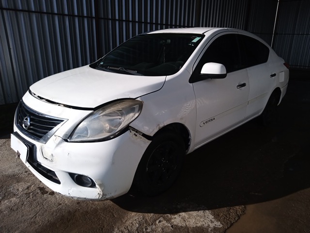 Nissan Versa 1.6 SL Flex 2013/2014 – Funcionando
