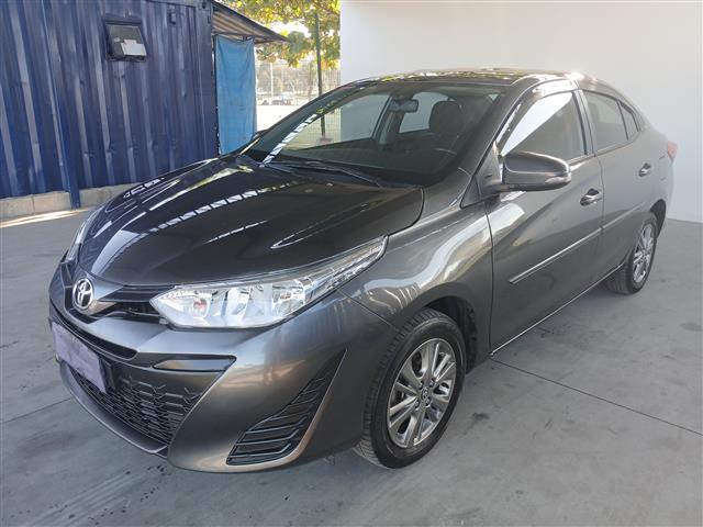 Toyota Yaris Sedan Platinum 1.5 Flex CVT 2021/2022 – Funcionando