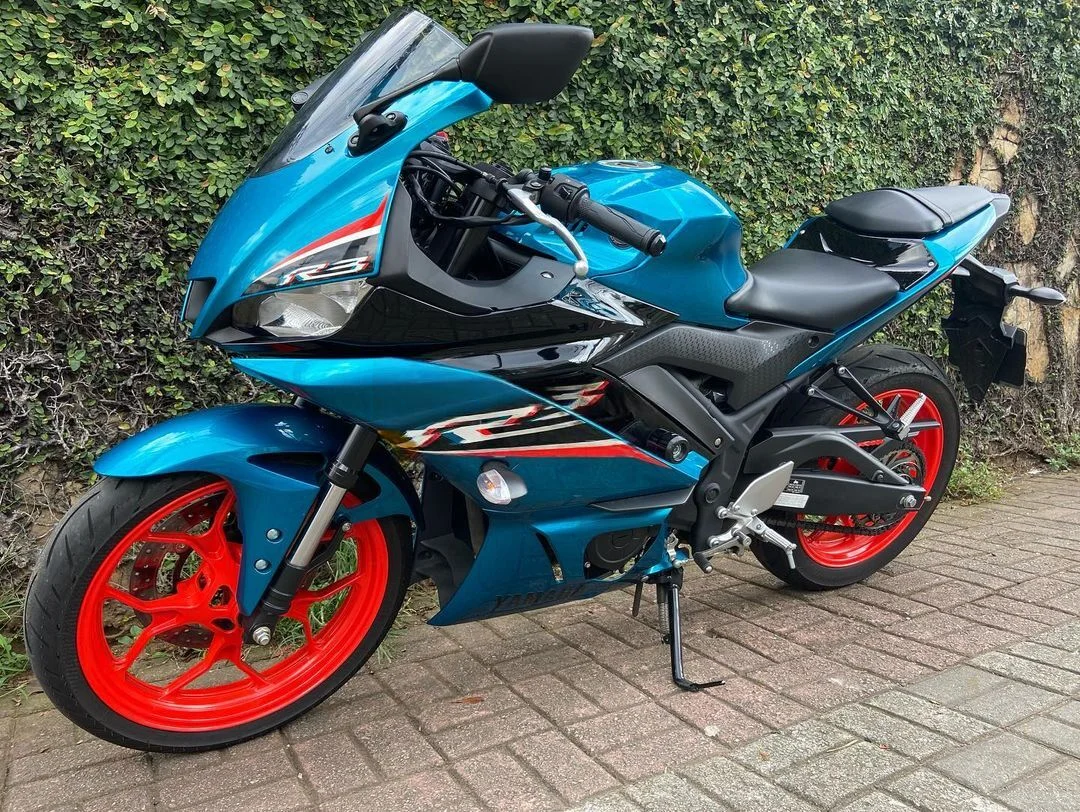 YAMAHA YZF R3 - FUNC.
