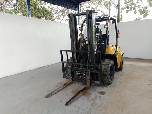 Empilhadeira MX25 Amarela – Motor A495BPG212491 – Funcionando