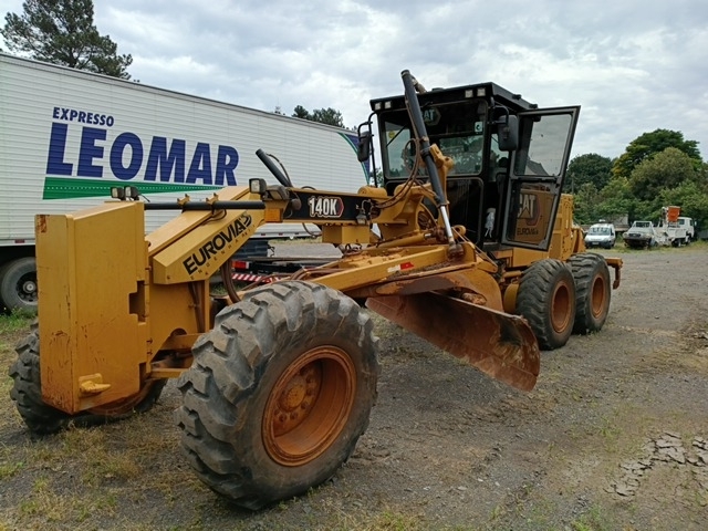 Caterpillar 140K 2022 – Funcionando