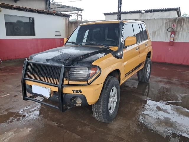 MITSUBISHI PAJERO TR4 2.0 4x4 2006/2005 - Funcionando
