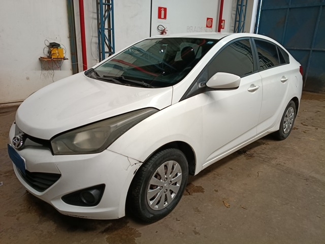 Hyundai HB20S 1.6 Comfort – Ano 2015 – Funcionando